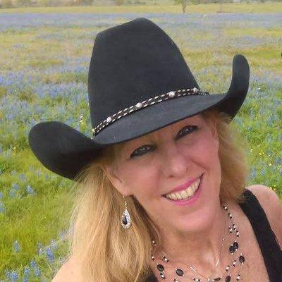 photo of Kelly O.
