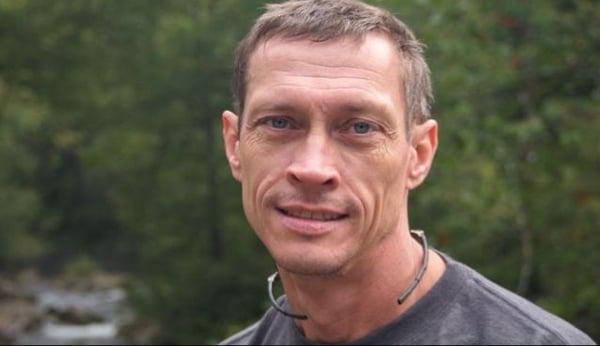 Photo of David L.