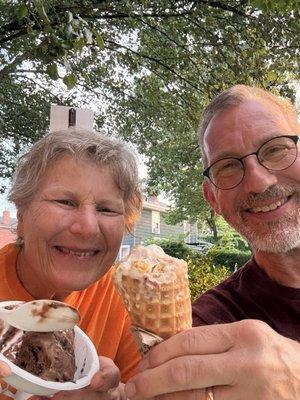 photo of Mark-Linda R.