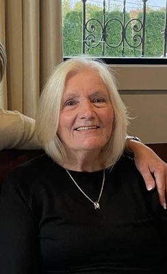 Photo of Linda K.