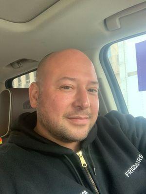 Photo of James L.