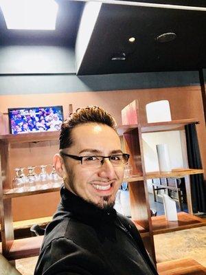 Photo of Alex R.