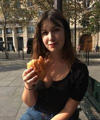 Photo of Justine R.