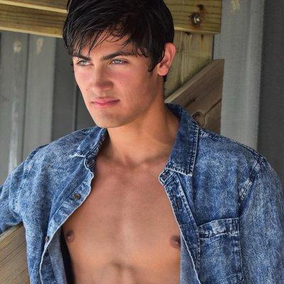 Photo of Jason W.
