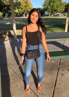 Photo of Juliana T.