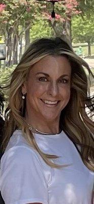 photo of Jennifer L.