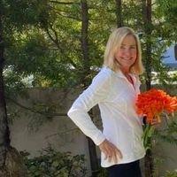 Photo of Anne R.