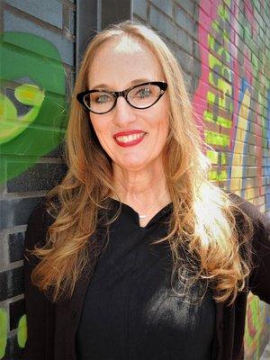 Photo of Debra M.