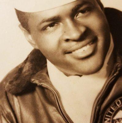 Photo of Steven T.
