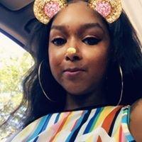 photo of Dominique D.