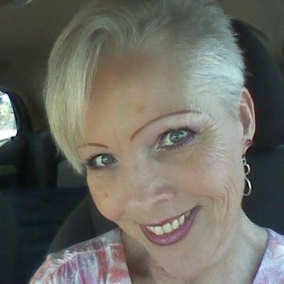 Photo of Erin D.