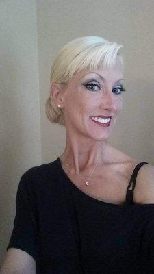 Photo of Elizabeth J.