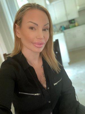 Photo of Melissa B.