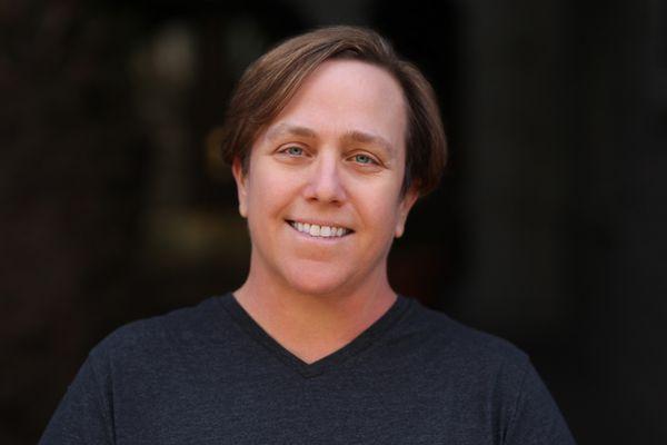 Photo of Leslie S.