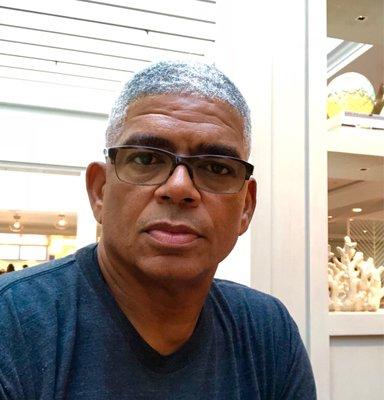 Photo of David M.