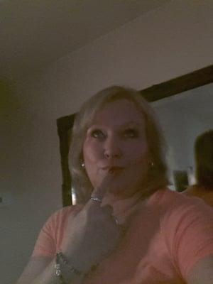 Photo of Donna M.