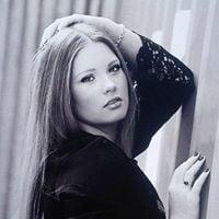 Photo of Allison L.