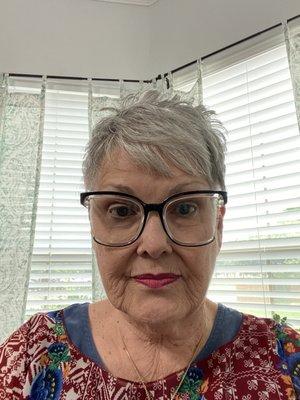 photo of Linda V.