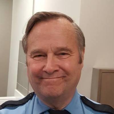 Photo of Richard W.