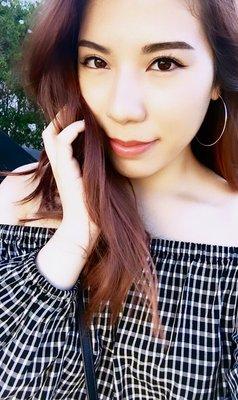 Photo of Kelli J.