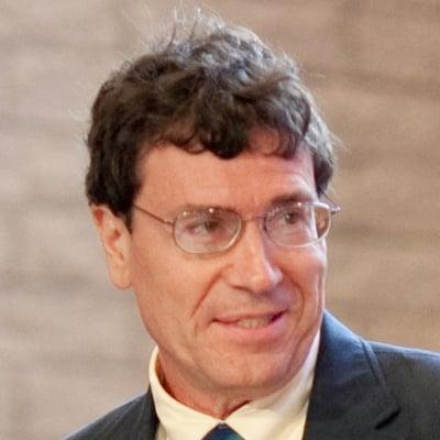Photo of Robert D.