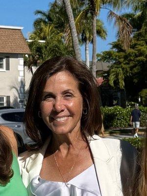 Photo of Gena P.