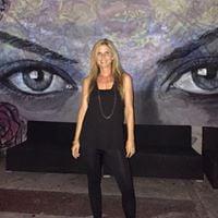Photo of Jennifer L.