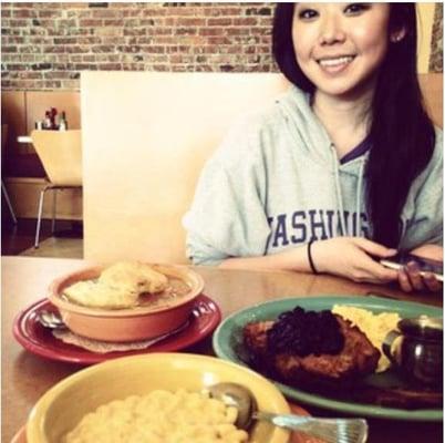 photo of Sandra Y.