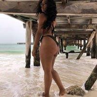 photo of Aurelinda R.