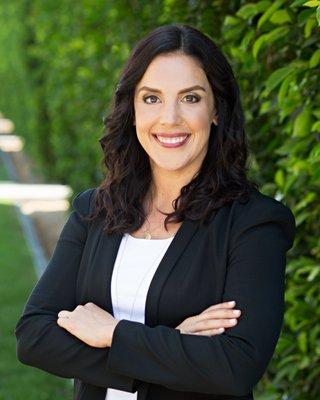 Photo of Erin M.