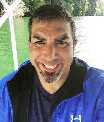 Photo of Ray V.