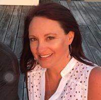 Photo of Leslie A.