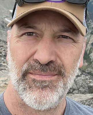 Photo of Mark H.
