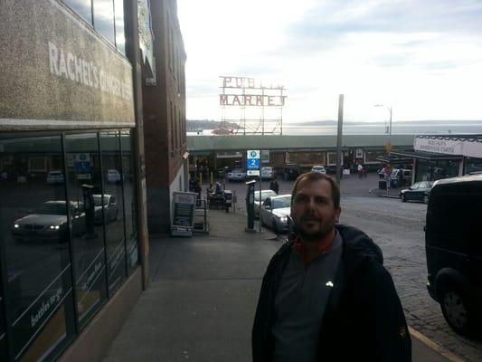 Photo of Dustin L.