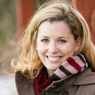 Photo of Beth W.