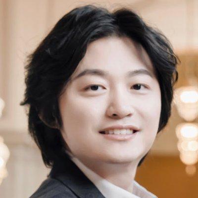 photo of Xuezheng M.