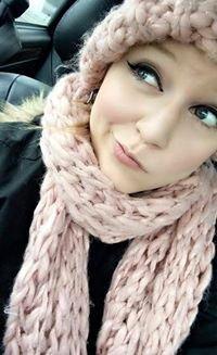 Photo of Deanna G.