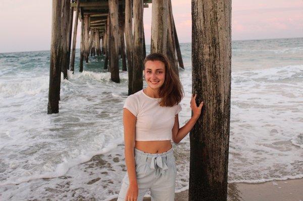 Photo of Alyse L.