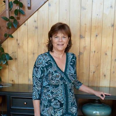 Photo of Karen I.