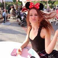 Photo of Annika R.