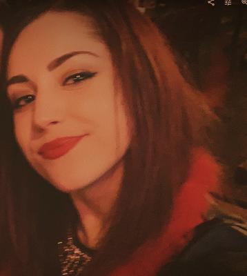 Photo of Lauren H.