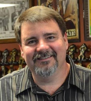 Photo of Richie D.