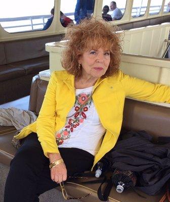 Photo of Linda T.