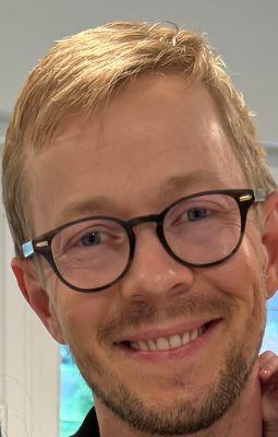 Photo of Paul F.