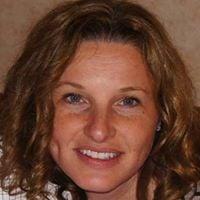Photo of Elizabeth H.