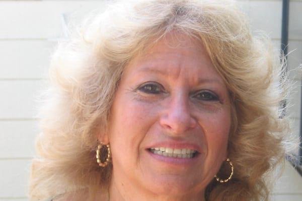 photo of Shari S.
