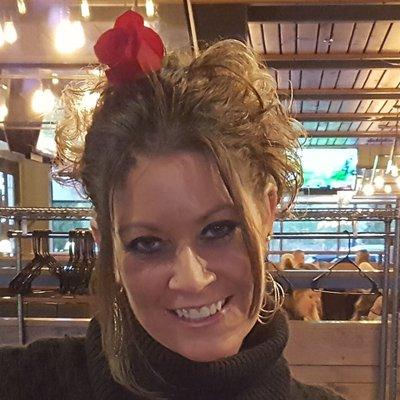 photo of Stephanie L.