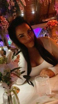 Photo of Roxanne E.