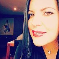Photo of Laura R.