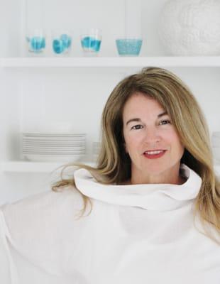 Photo of Donna W.